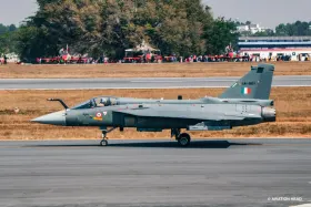 LCA Tejas Mk1 photographed by Rushikesh Pardeshi, 2025-02-13