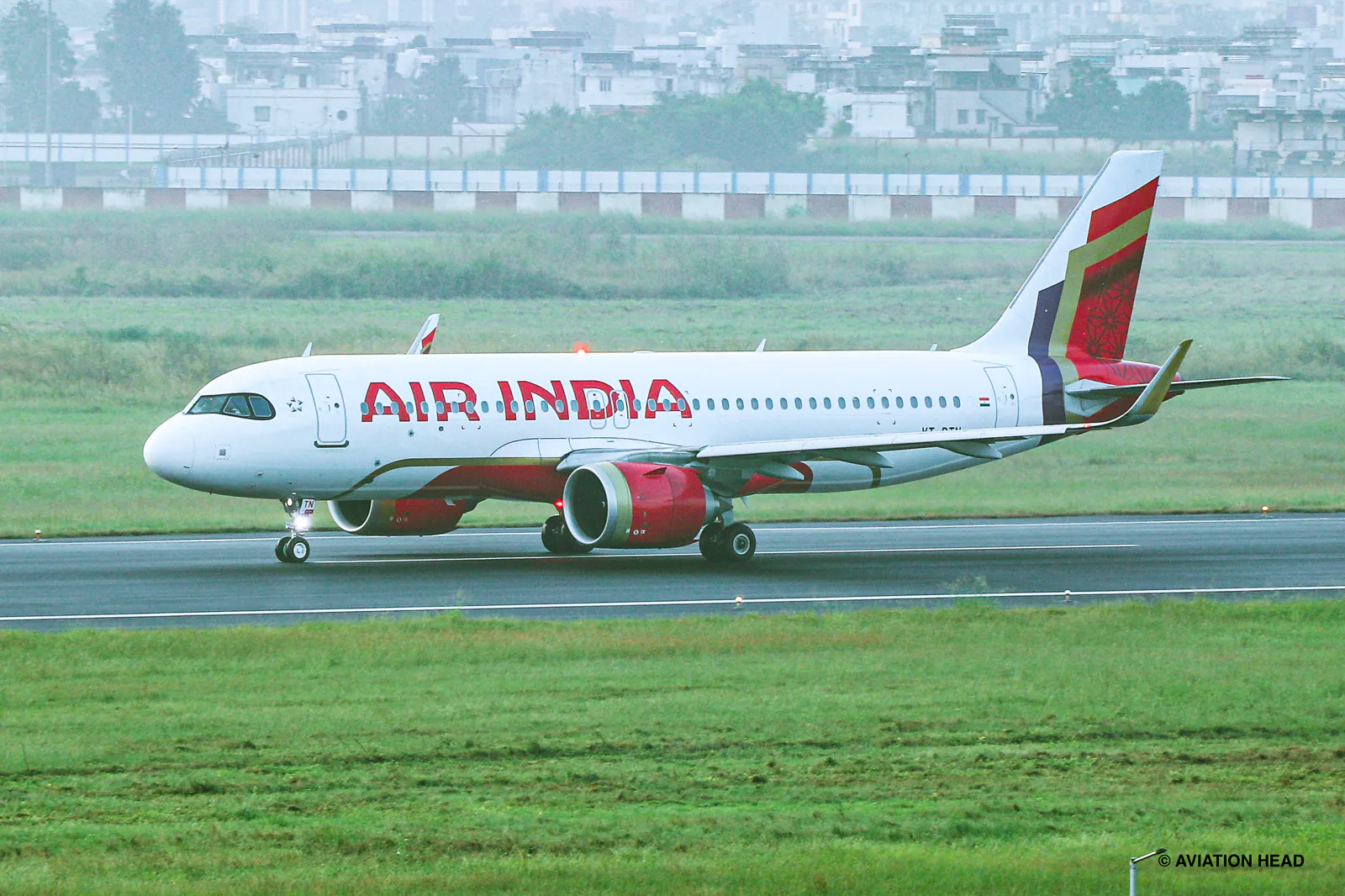 Airbus A320neo photographed by Rushikesh Pardeshi